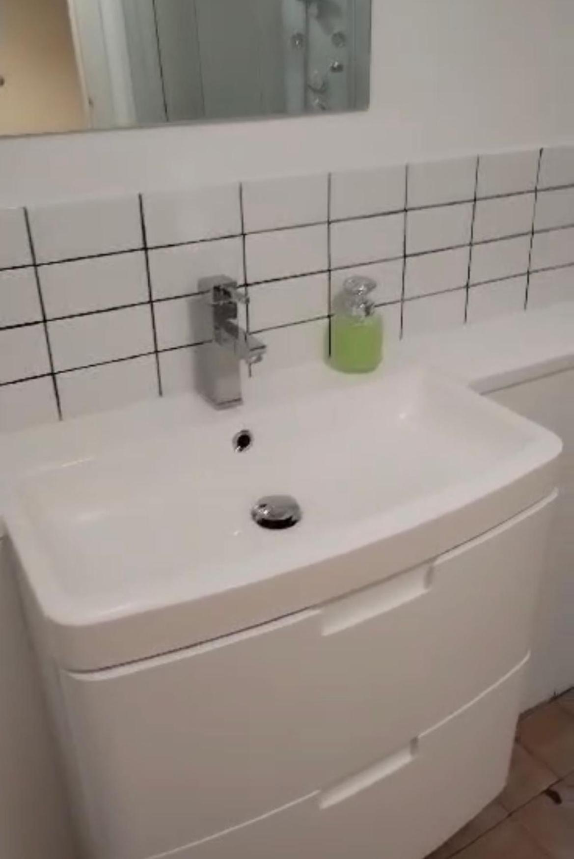 Le Grand Apartment Dan Dieppe - Charming Home 2-8 Guests エクステリア 写真